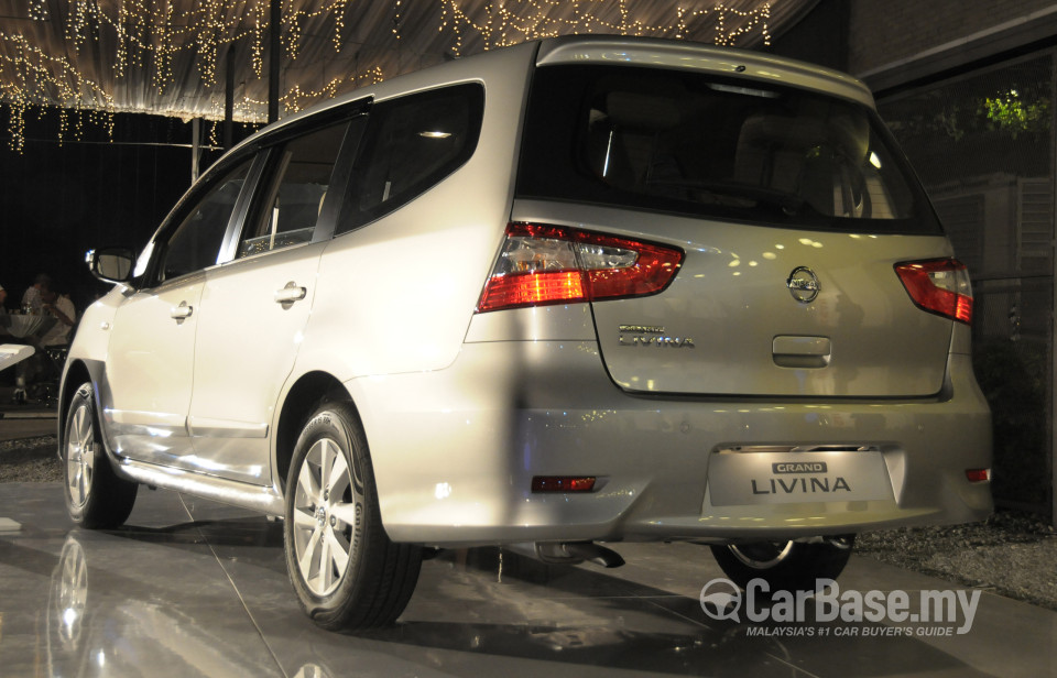 Nissan Grand Livina L11 Facelift (2013) Exterior