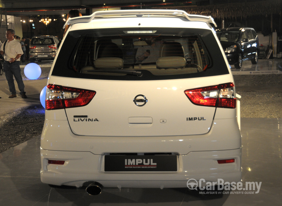 Nissan Grand Livina L11 Facelift (2013) Exterior