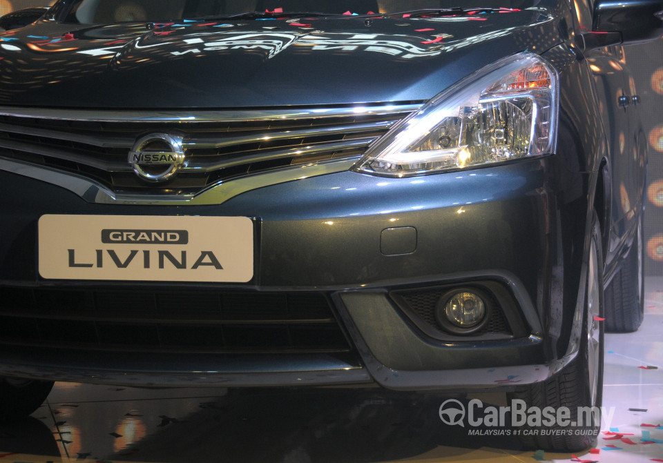 Nissan Grand Livina L11 Facelift (2013) Exterior