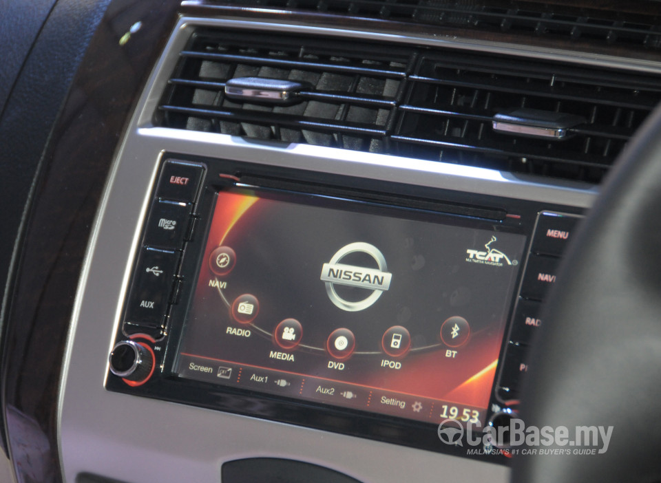 Nissan Grand Livina L11 Facelift (2013) Interior