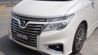 Nissan Elgrand Exterior photo