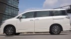 Nissan Elgrand Exterior photo