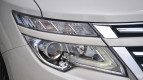 Nissan Elgrand Exterior photo