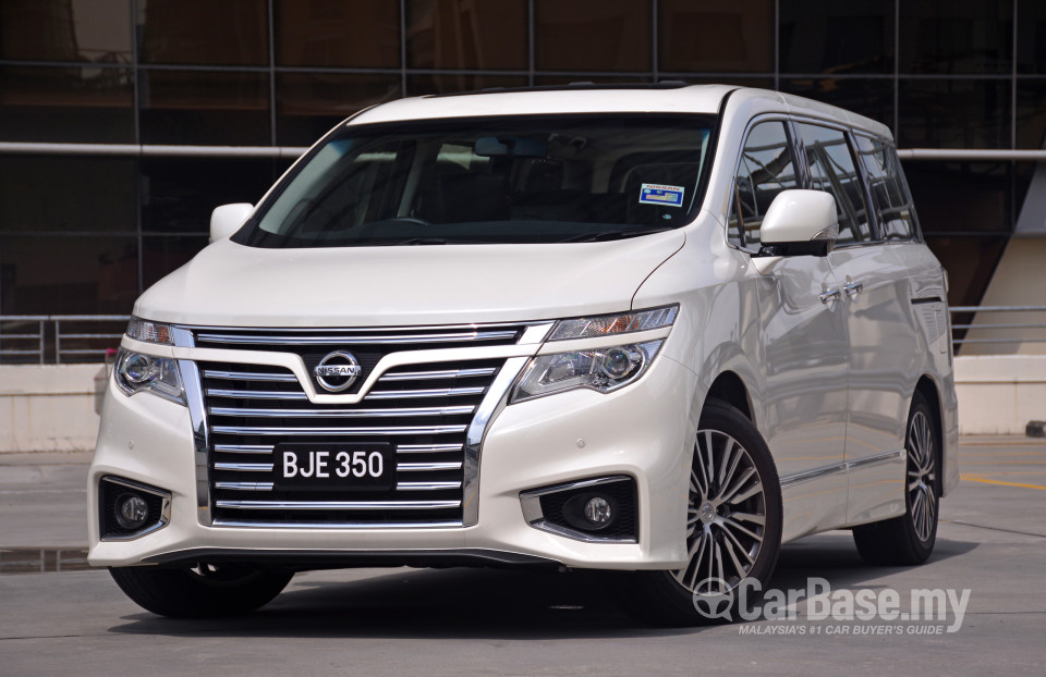 Nissan Elgrand E52 Facelift (2014) Exterior