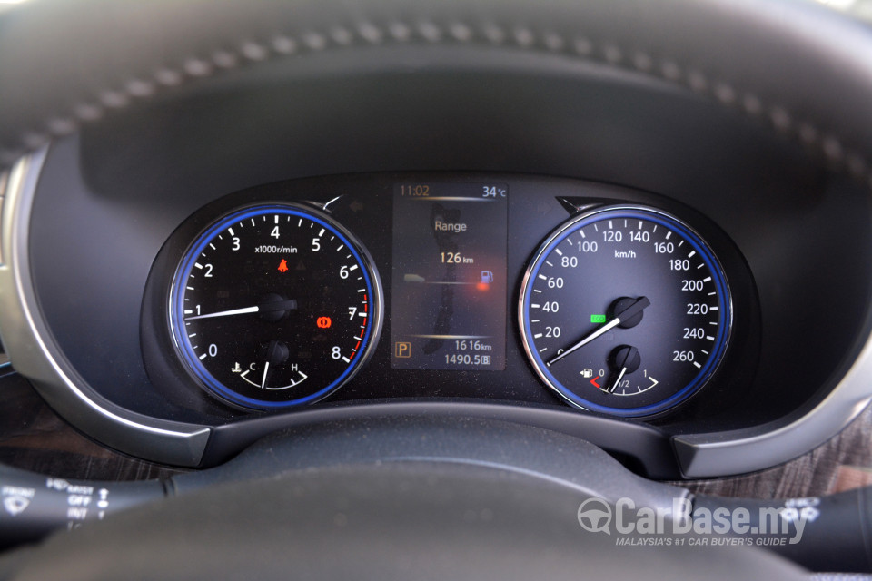 Nissan Elgrand E52 Facelift (2014) Interior