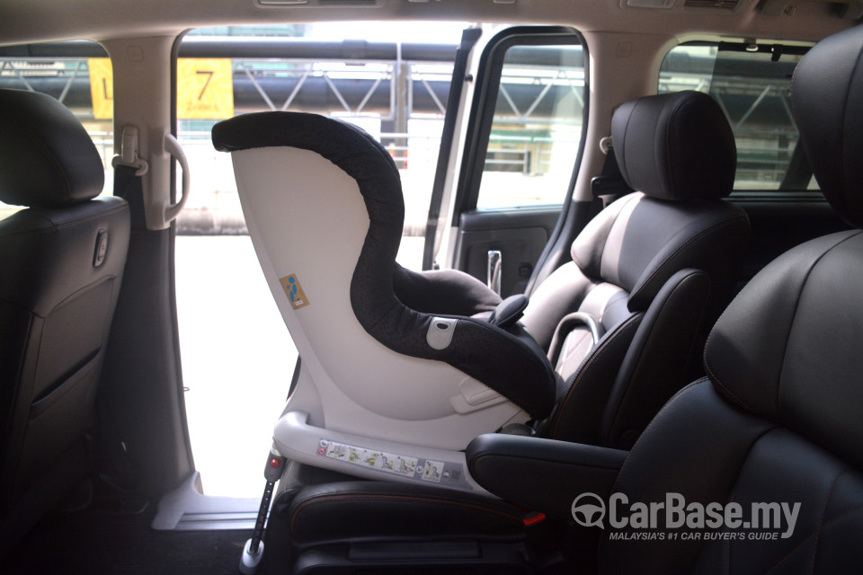 Nissan Elgrand E52 Facelift (2014) Interior