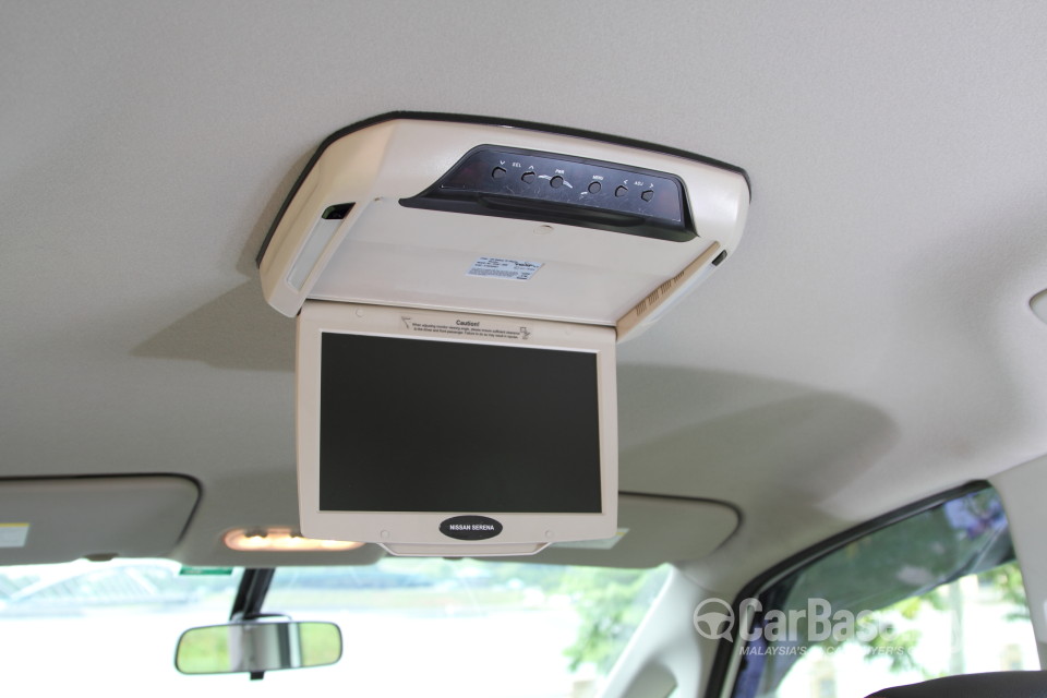 Nissan Serena S-Hybrid C26 (2013) Interior