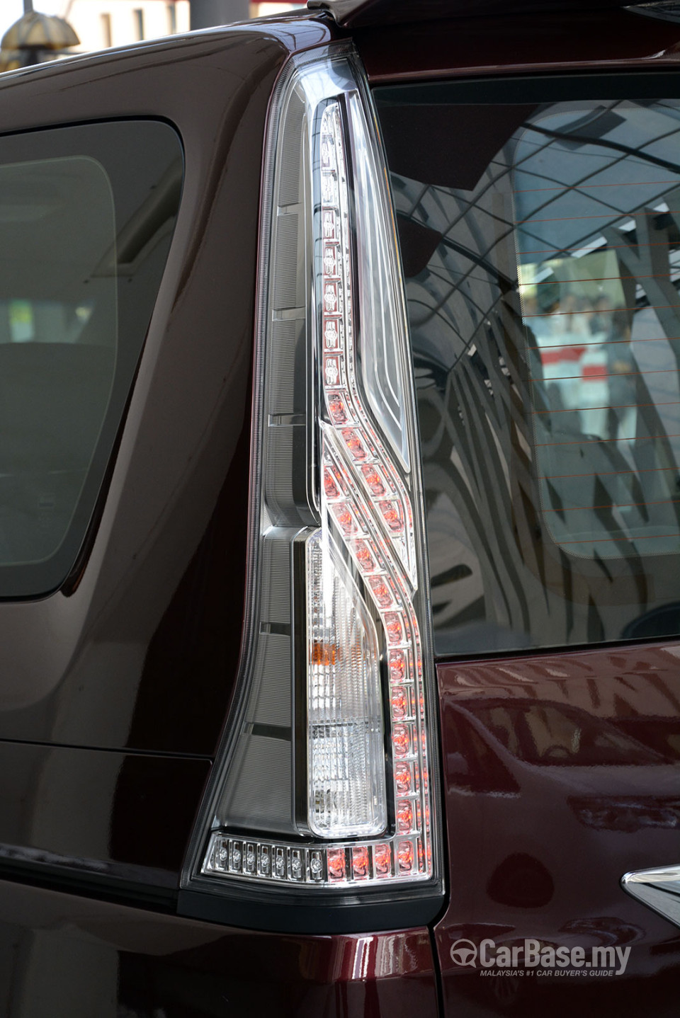 Nissan Serena S-Hybrid C26 Facelift (2014) Exterior