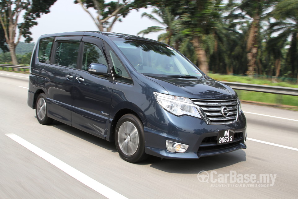 Nissan Serena S-Hybrid C26 Facelift (2014) Exterior