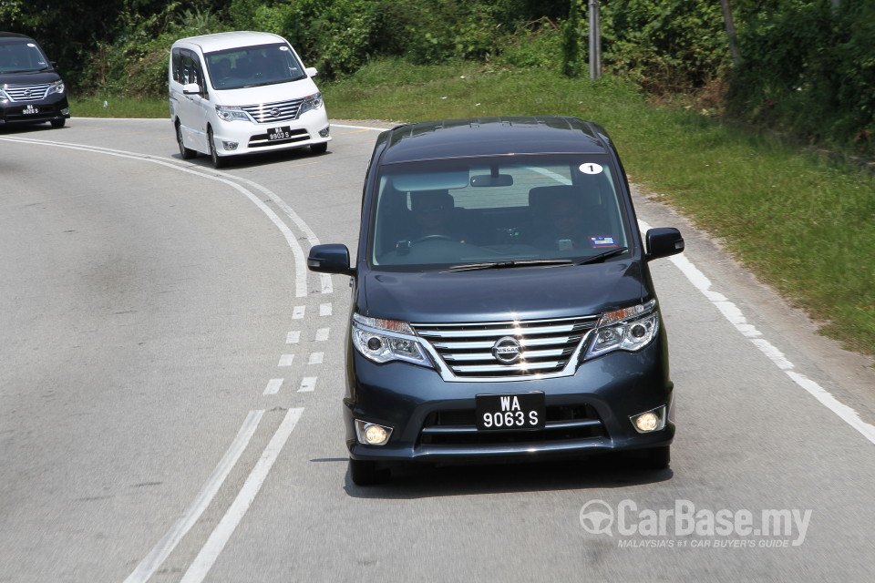 Nissan Serena S-Hybrid C26 Facelift (2014) Exterior