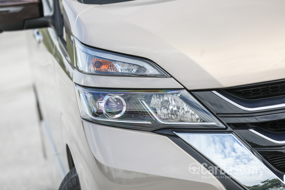 Nissan Serena S-Hybrid C27 (2018) Exterior