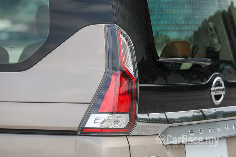 Nissan Serena S-Hybrid C27 (2018) Exterior