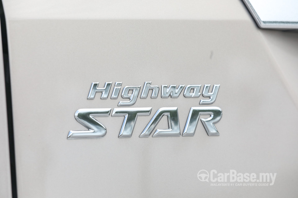 Nissan Serena S-Hybrid C27 (2018) Exterior