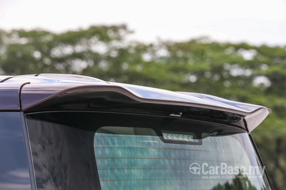 Nissan Serena S-Hybrid C27 (2018) Exterior