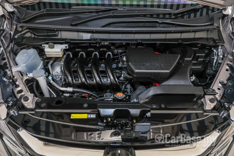Nissan Serena S-Hybrid C27 (2018) Exterior