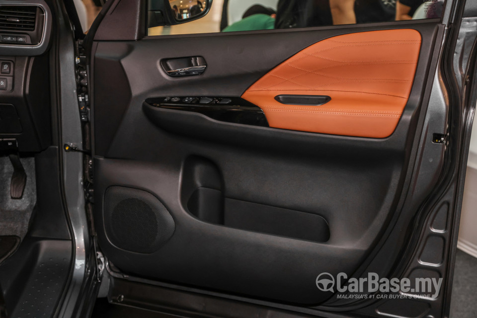 Nissan Serena S-Hybrid C27 Facelift (2022) Interior