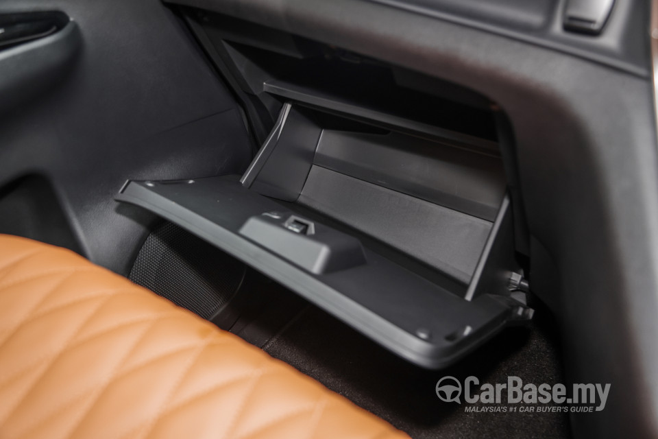 Nissan Serena S-Hybrid C27 Facelift (2022) Interior
