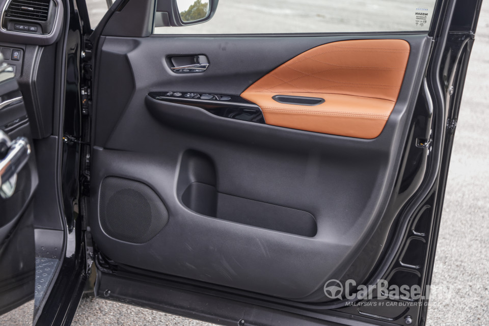 Nissan Serena S-Hybrid C27 Facelift (2022) Interior