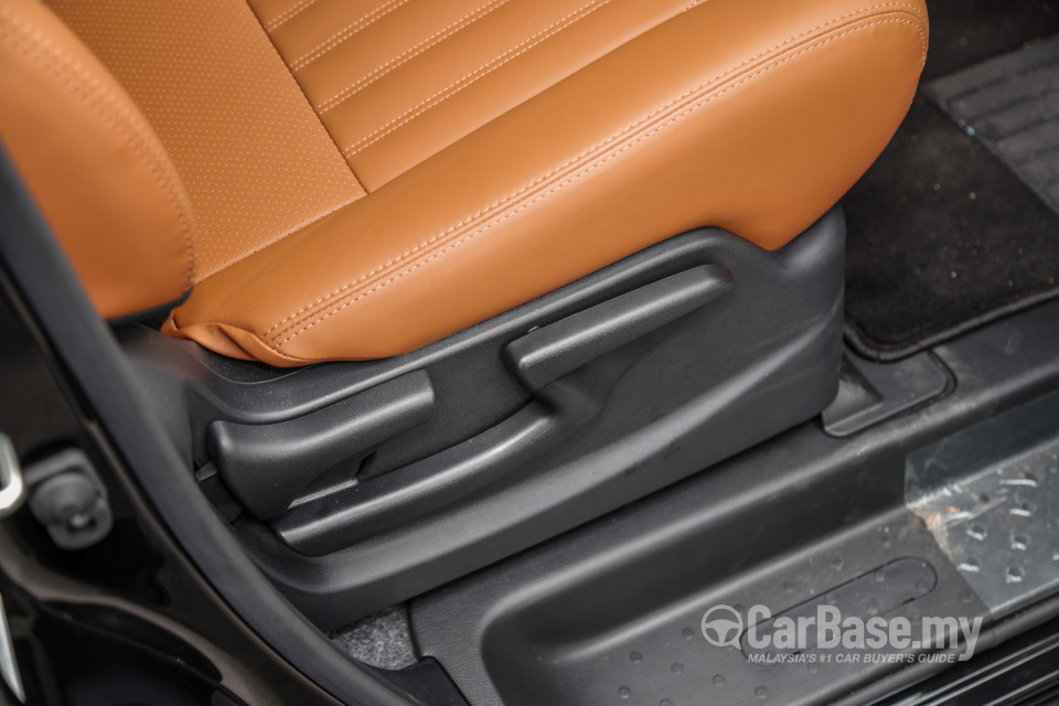 Nissan Serena S-Hybrid C27 Facelift (2022) Interior