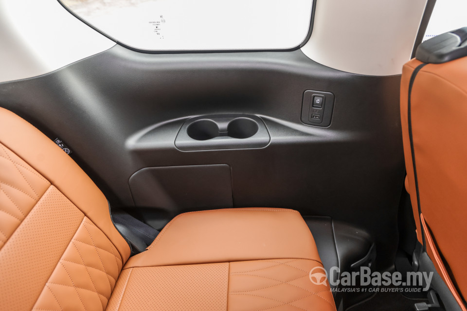 Nissan Serena S-Hybrid C27 Facelift (2022) Interior