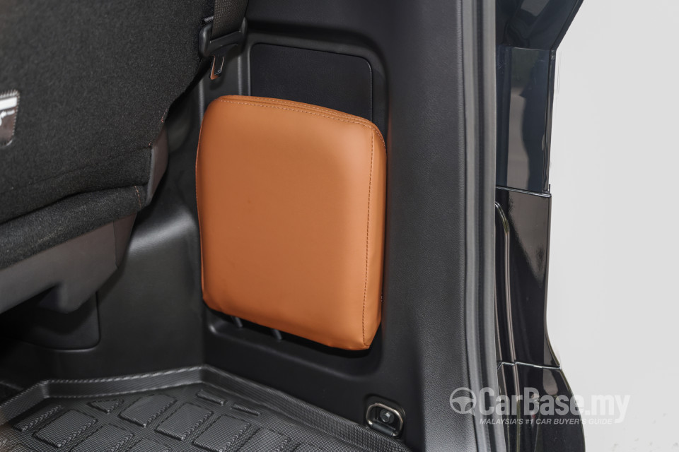 Nissan Serena S-Hybrid C27 Facelift (2022) Interior