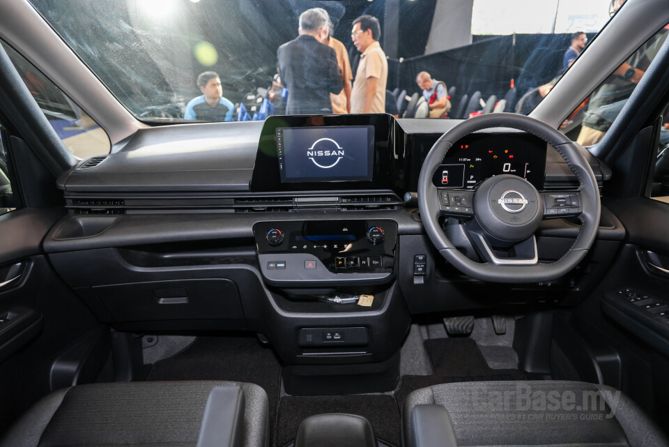 Nissan Serena e-Power C28 (2026) Interior