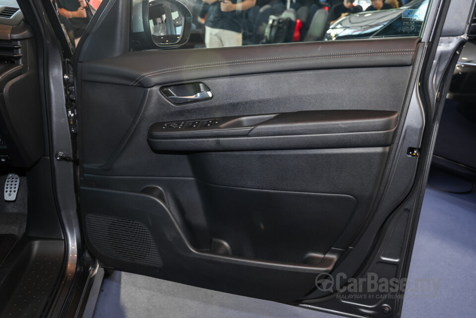 Nissan Serena e-Power C28 (2026) Interior