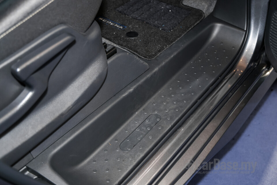 Nissan Serena e-Power C28 (2026) Interior