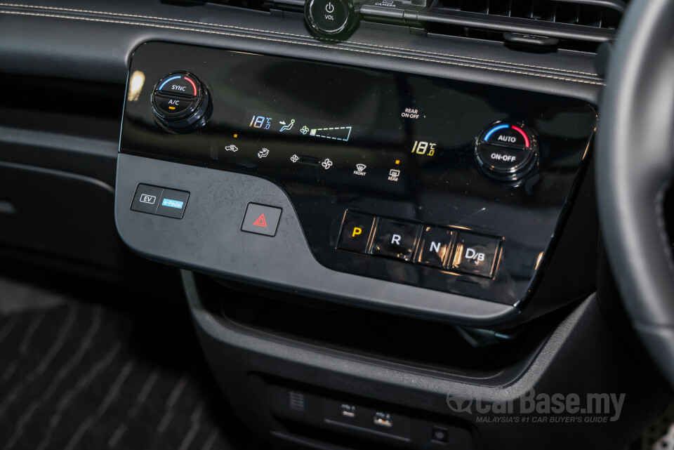 Nissan Serena e-Power C28 (2026) Interior