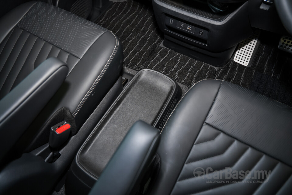 Nissan Serena e-Power C28 (2026) Interior