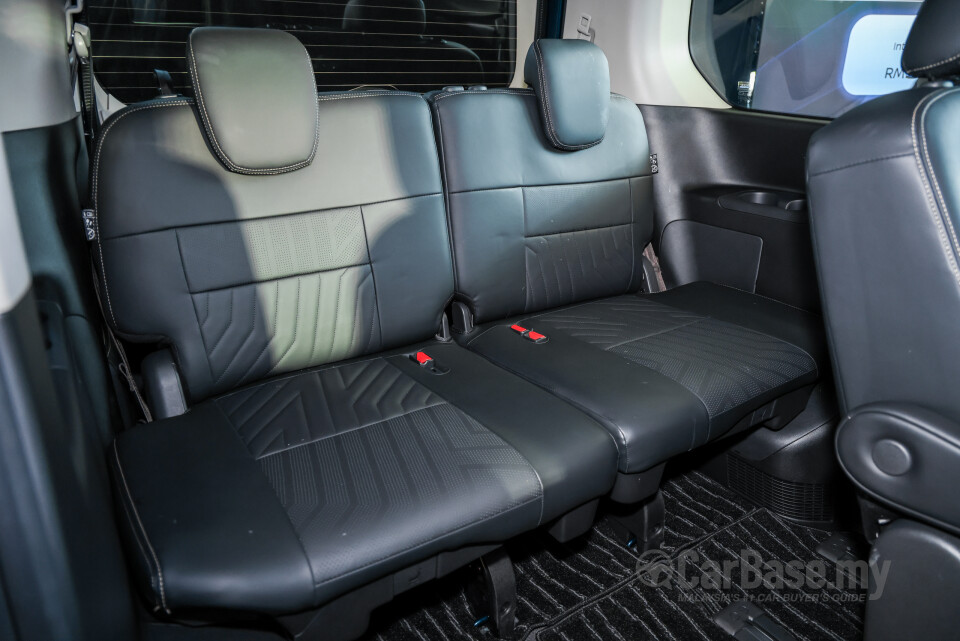 Nissan Serena e-Power C28 (2026) Interior