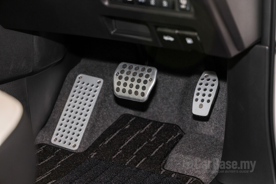 Nissan Serena e-Power C28 (2026) Interior