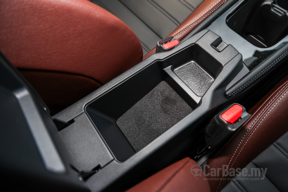 Nissan Kicks e-Power P15 (2024) Interior