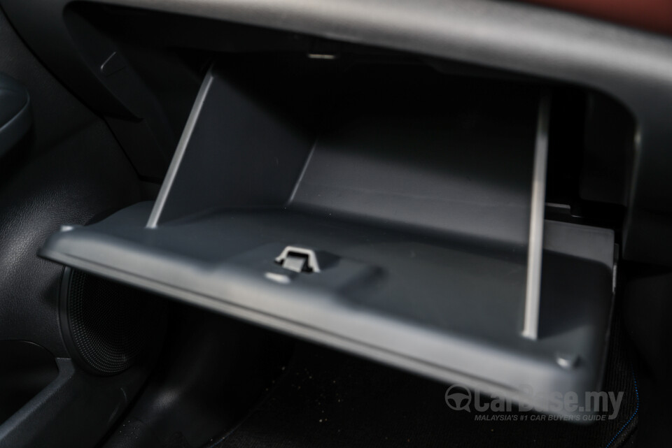 Nissan Kicks e-Power P15 (2024) Interior
