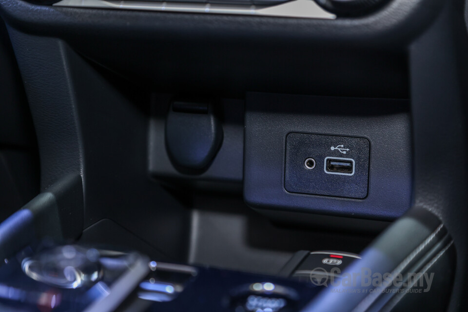 Nissan Kicks e-Power P15 (2024) Interior