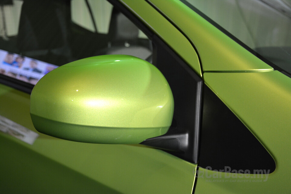 Honda Civic FB (2012) Exterior