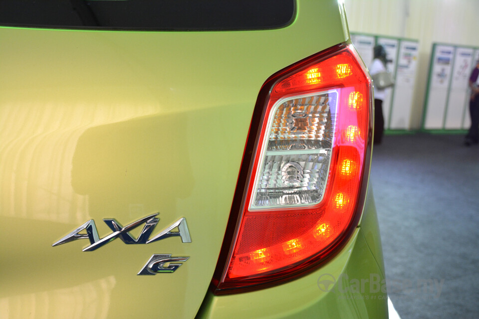 Nissan Grand Livina L11 Facelift (2013) Exterior