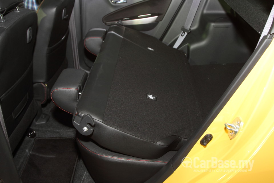 Perodua Axia Mk1 (2014) Interior