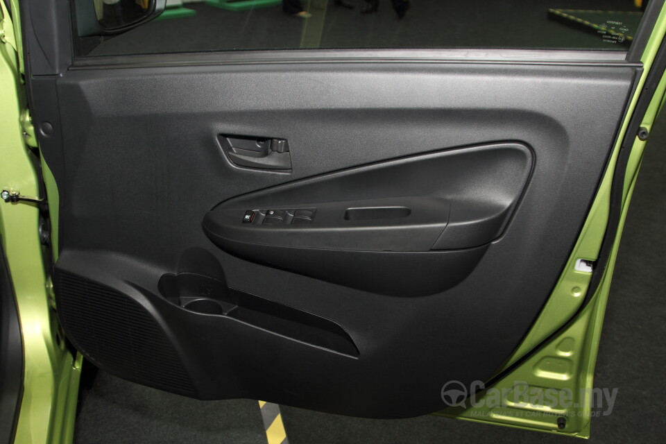 Honda Civic FB (2012) Interior