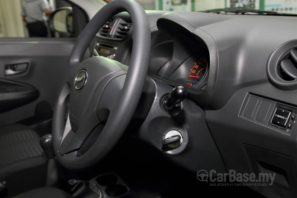Honda Civic FB (2012) Interior