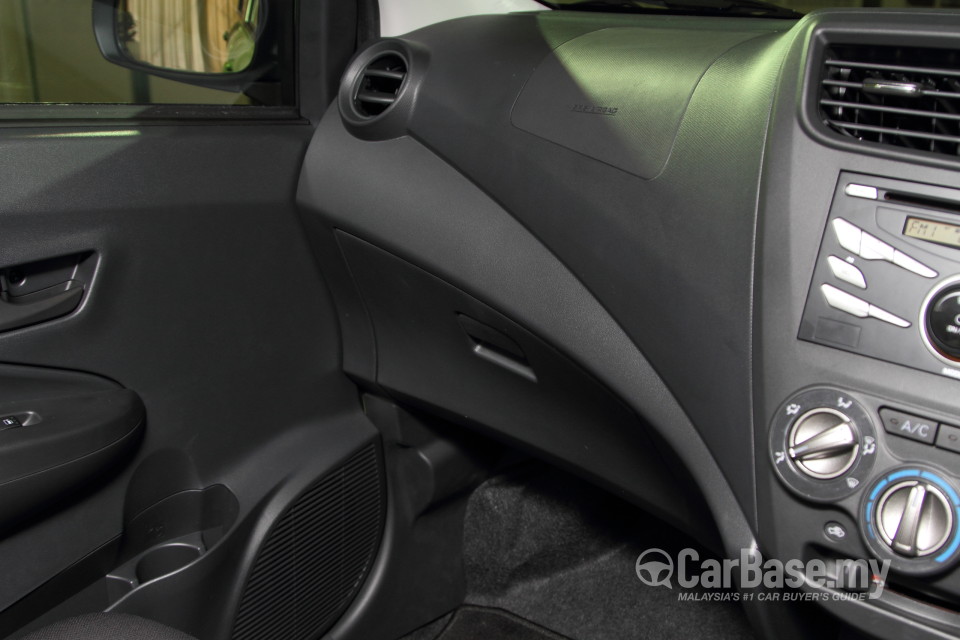 Perodua Axia Mk1 (2014) Interior