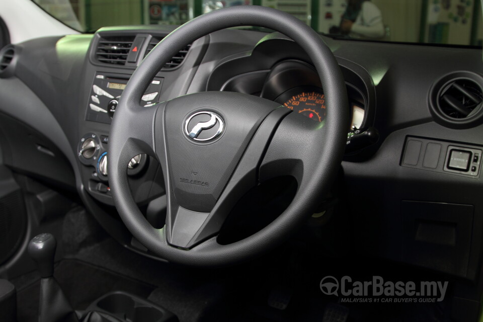 Honda Civic FB (2012) Interior