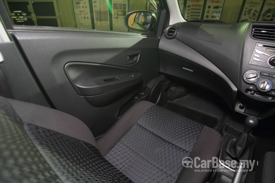 Perodua Axia Mk1 (2014) Interior