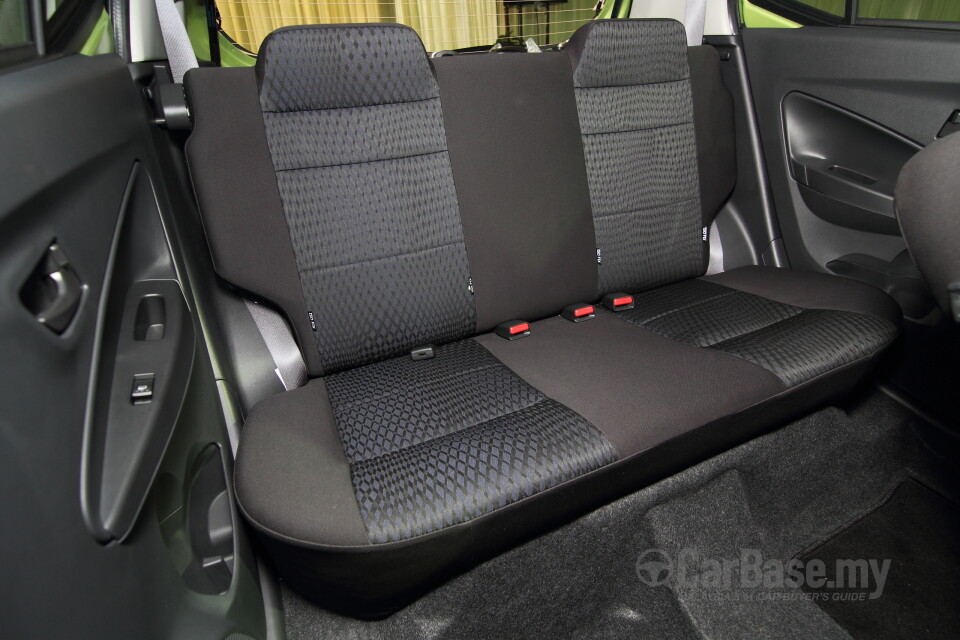 Honda Civic FB (2012) Interior