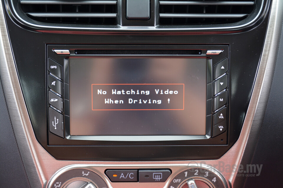 Chevrolet Cruze J300 (2012) Interior