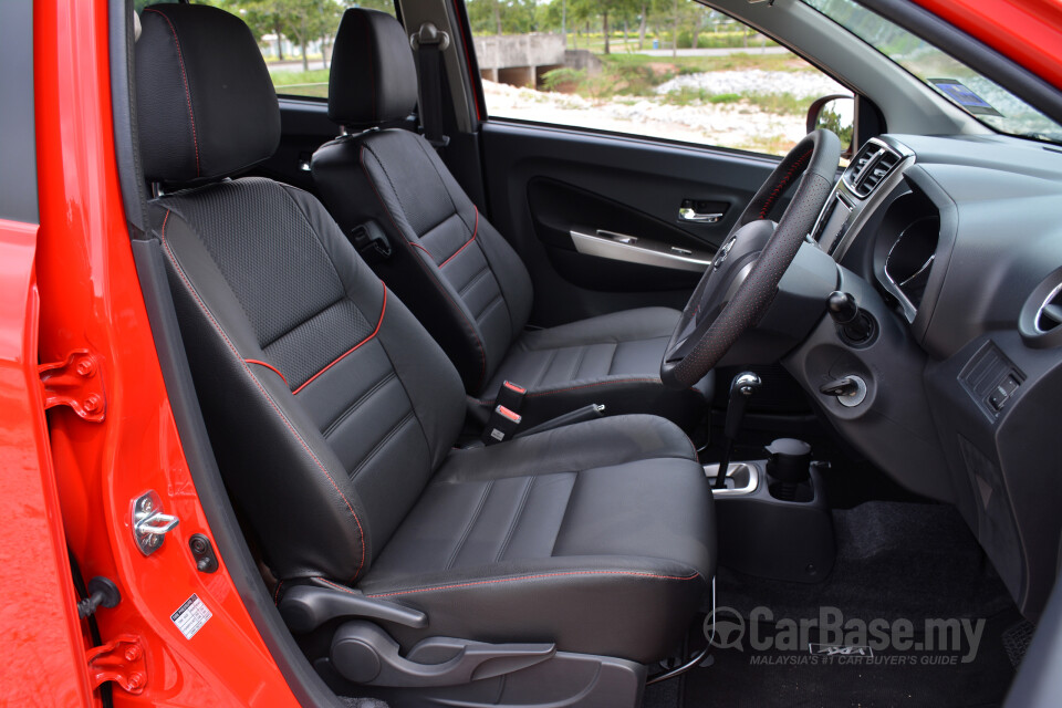 Audi Q5 FY (2019) Interior