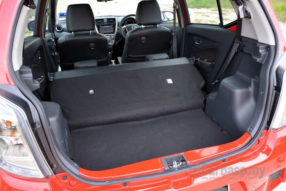 Chevrolet Cruze J300 (2012) Interior