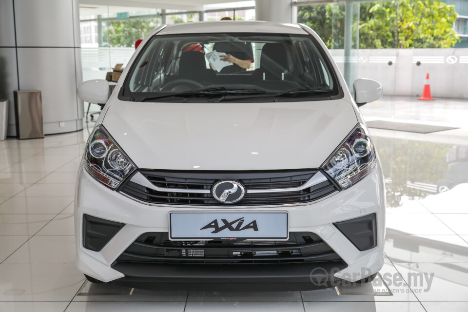 Nissan Almera N17 Facelift (2015) Exterior