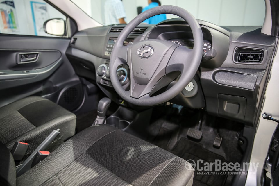 Perodua Bezza D63D (2016) Interior
