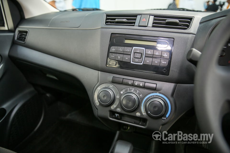 Perodua Bezza D63D (2016) Interior